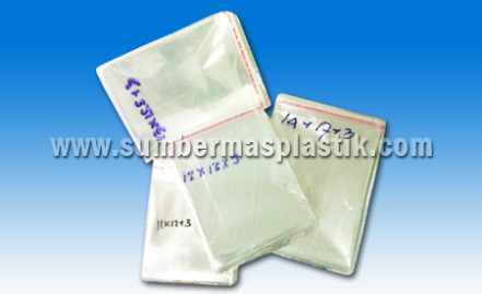 baju dalam plastik menarik minat pembeli